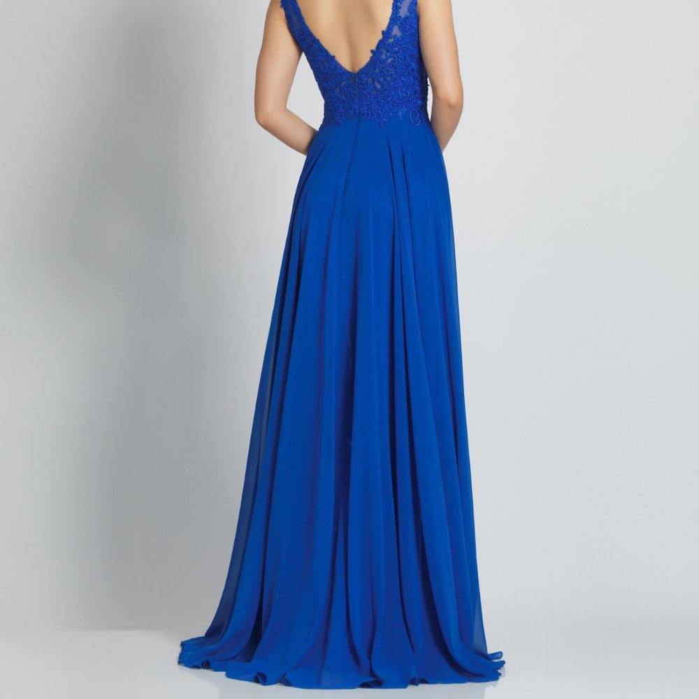 Dress - Picture 6 of 6